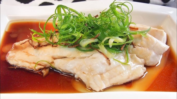 清蒸鱼 Chinese Steamed Fish for Two