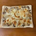 Party Steak & Onions Pizza