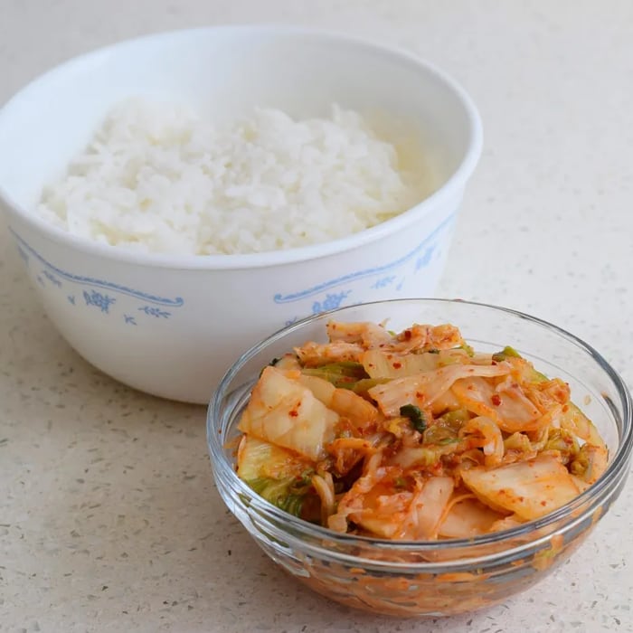 Kimchi 8 oz with White Rice